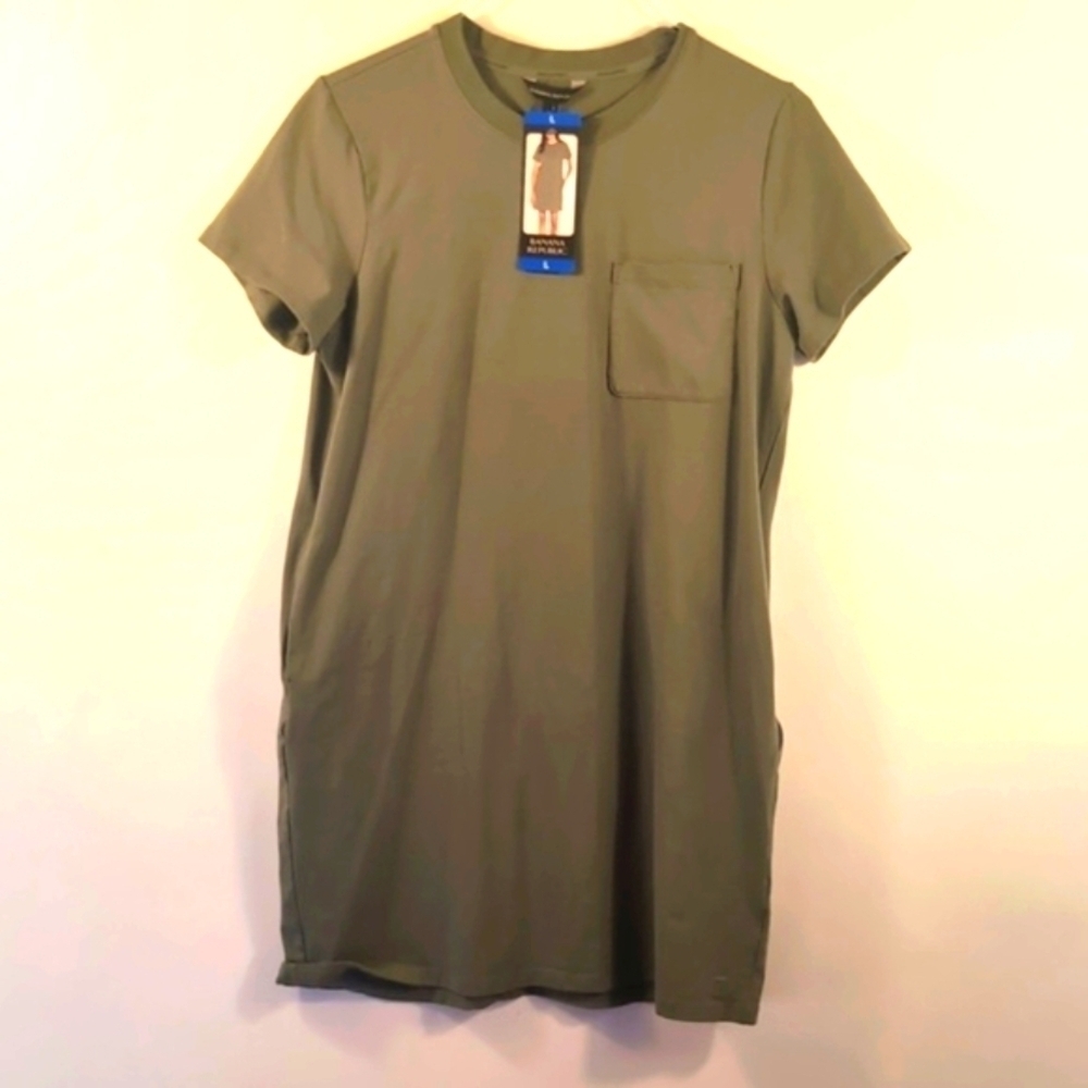 Banana Republic Sage shift dress Size Medium NWTG